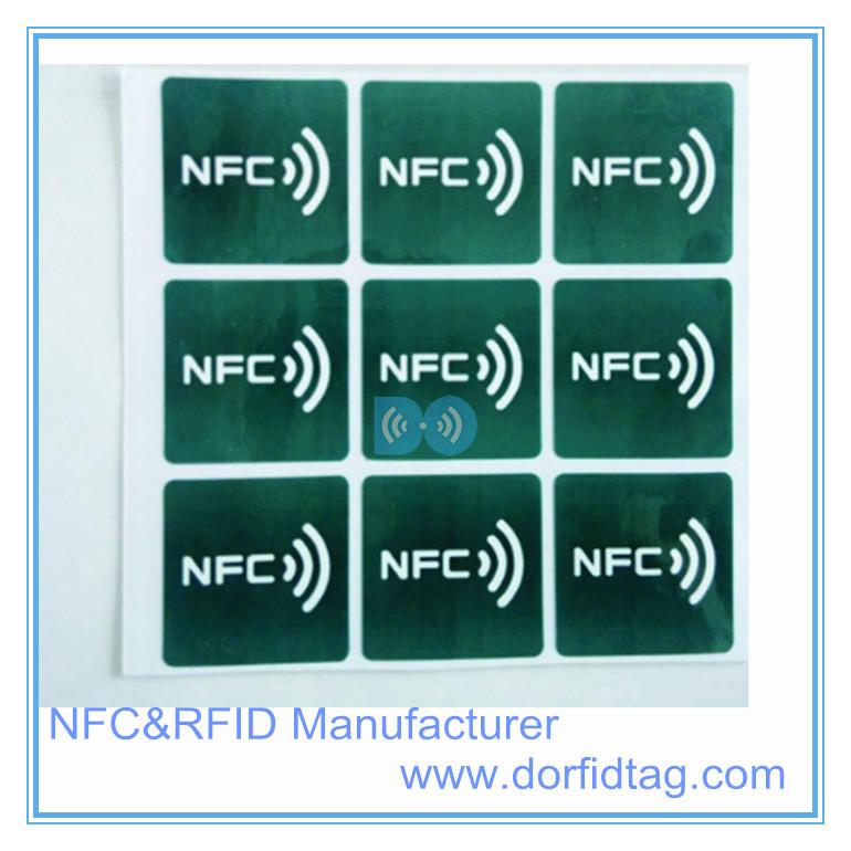 NFC TAG 30 mm x 30 mm NTAG 215 540 byte